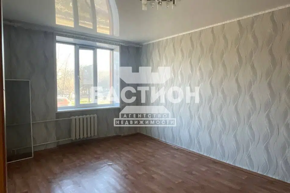 Продаётся 1-комнатная квартира, 37.3 м²