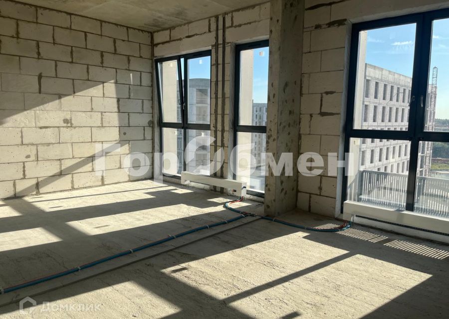 Продаётся 3-комнатная квартира, 118 м²