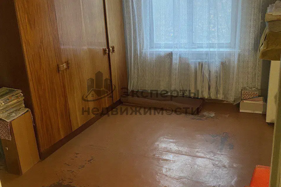 Продаётся 4-комнатная квартира, 81 м²