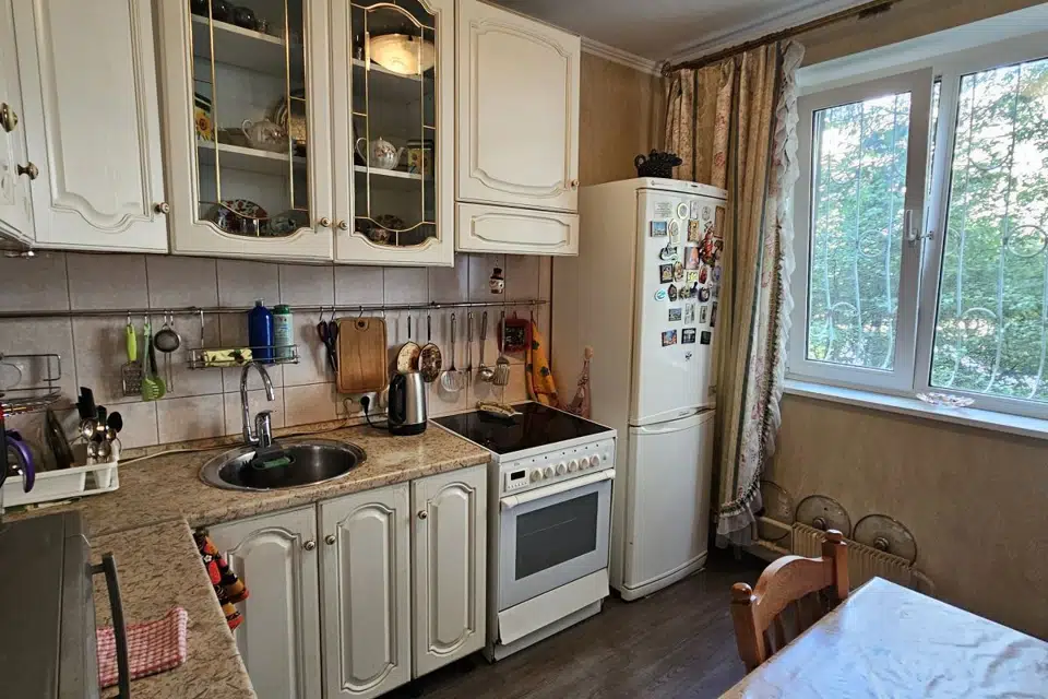 Продаётся 3-комнатная квартира, 65.3 м²