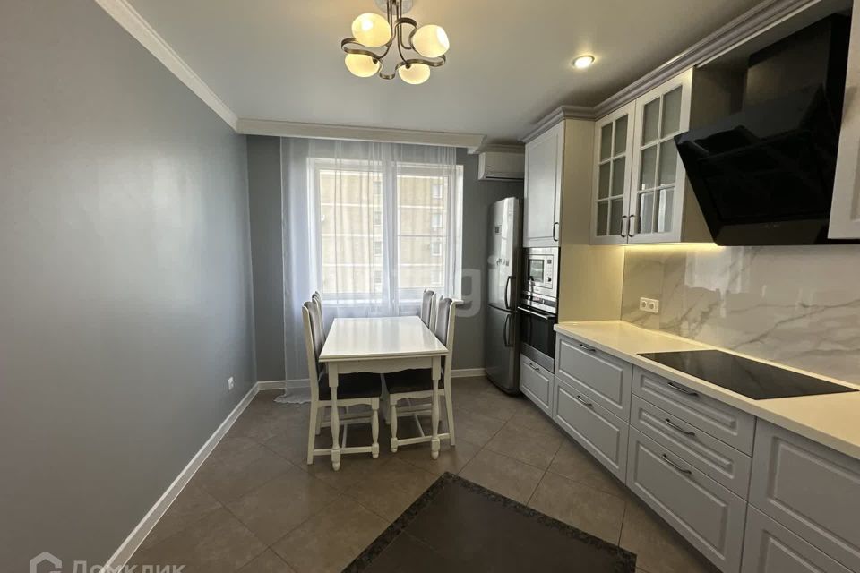 Продаётся 3-комнатная квартира, 69.6 м²
