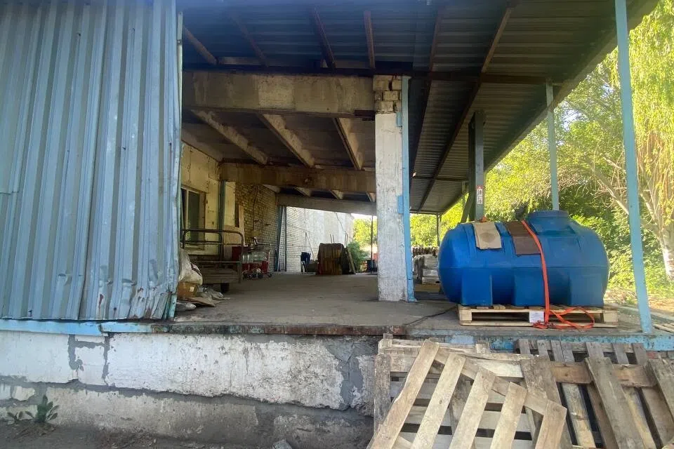 Сдаётся склад, 1102 м²