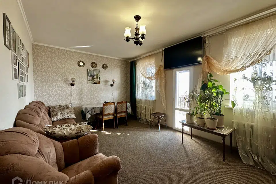 Продаётся 3-этажный дом, 204.2 м²