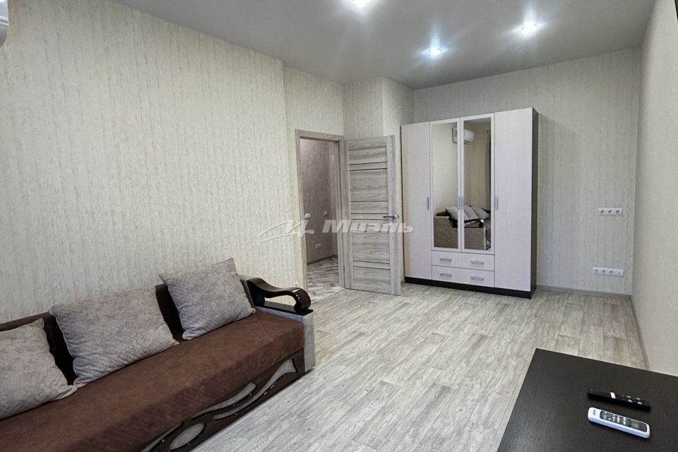 Сдаётся 1-комнатная квартира, 39 м²