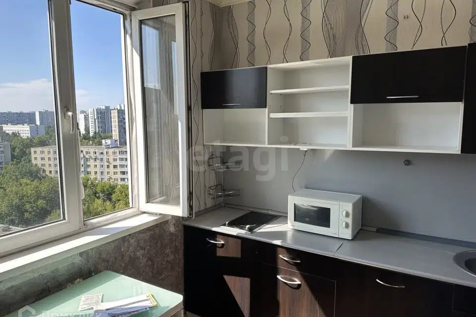 Продаётся 1-комнатная квартира, 37.6 м²