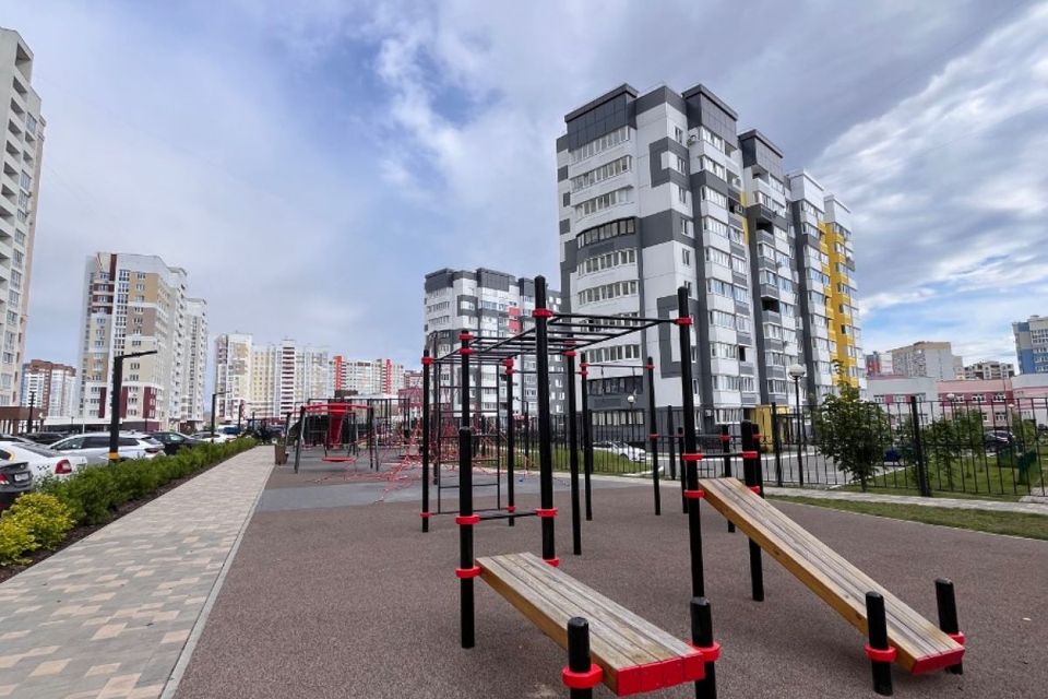 Продаётся 3-комнатная квартира, 68.56 м²
