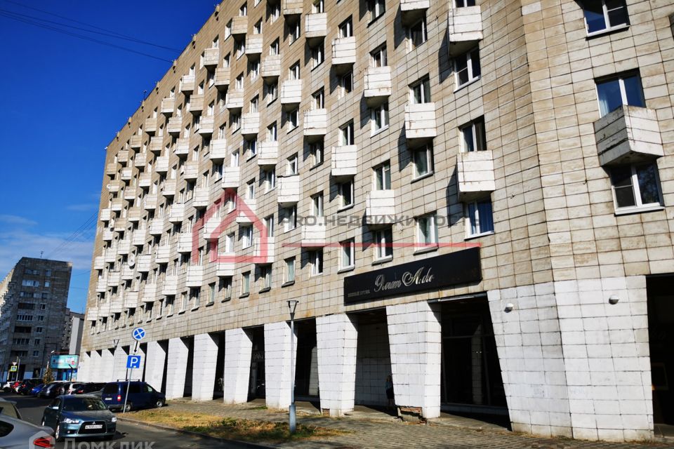 Продаётся 4-комнатная квартира, 84 м²