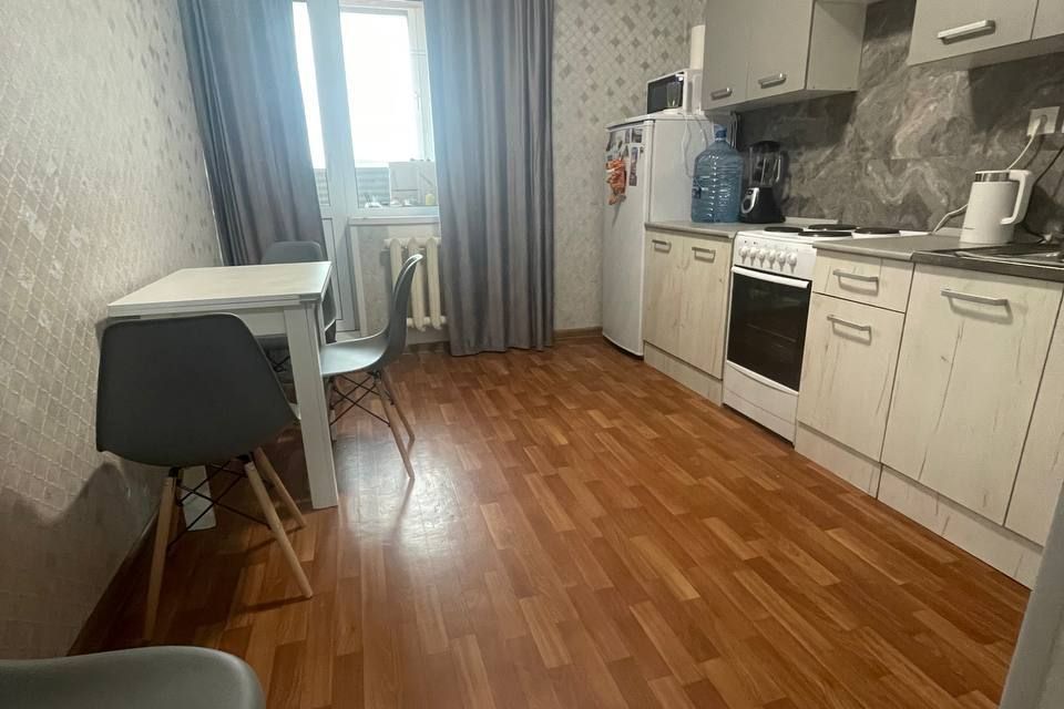 Продаётся 1-комнатная квартира, 48.5 м²