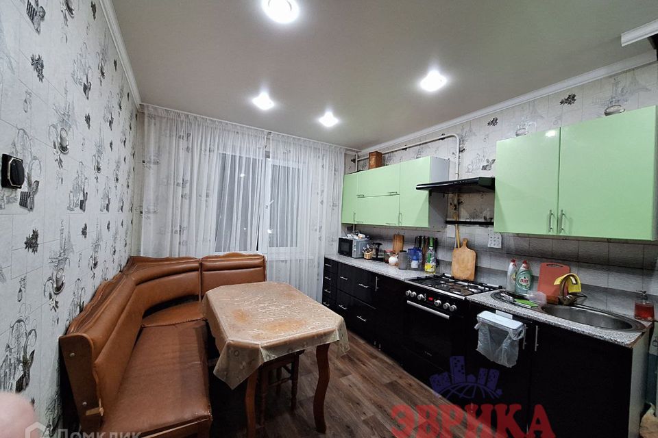 Продаётся 4-комнатная квартира, 81.3 м²