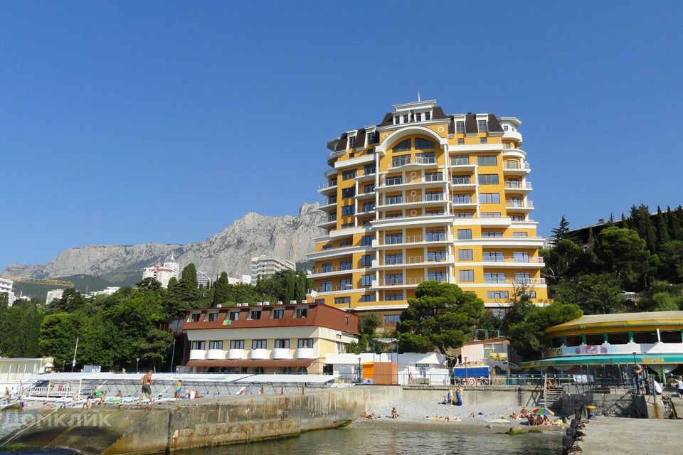 Продаётся 2-комнатная квартира, 61 м²