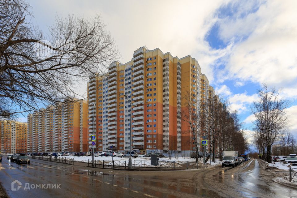 Продаётся 3-комнатная квартира, 72.5 м²