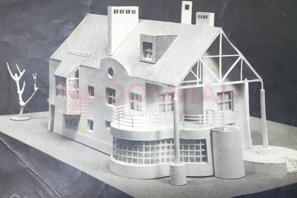 Продаётся 3-этажный дом, 800 м²