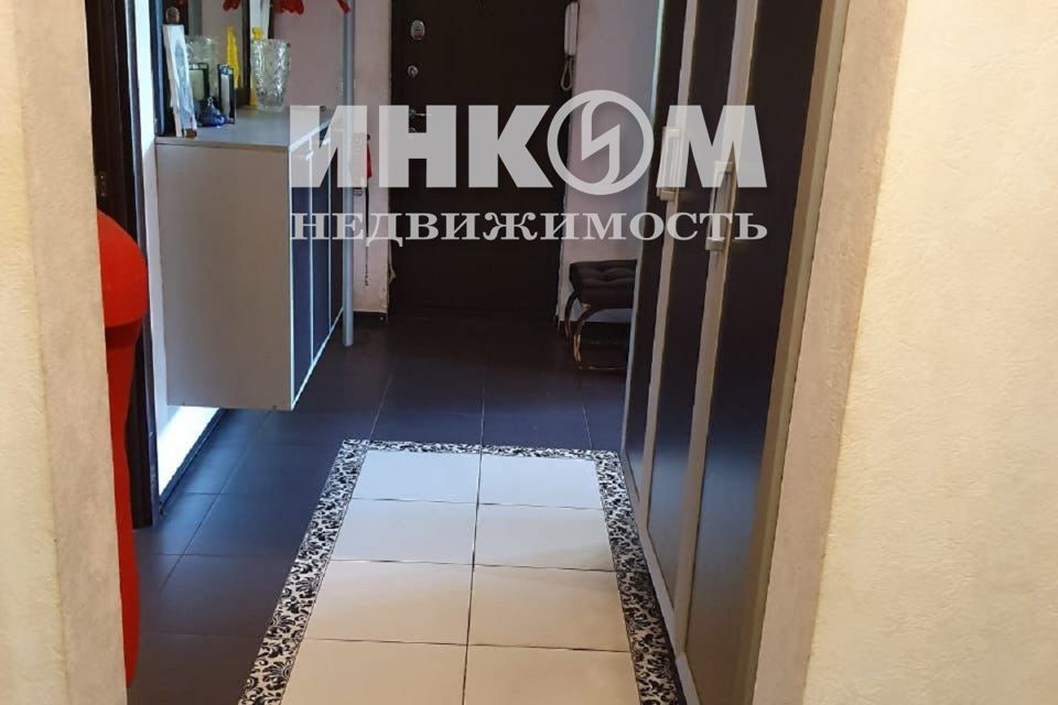 Продаётся 4-комнатная квартира, 99 м²