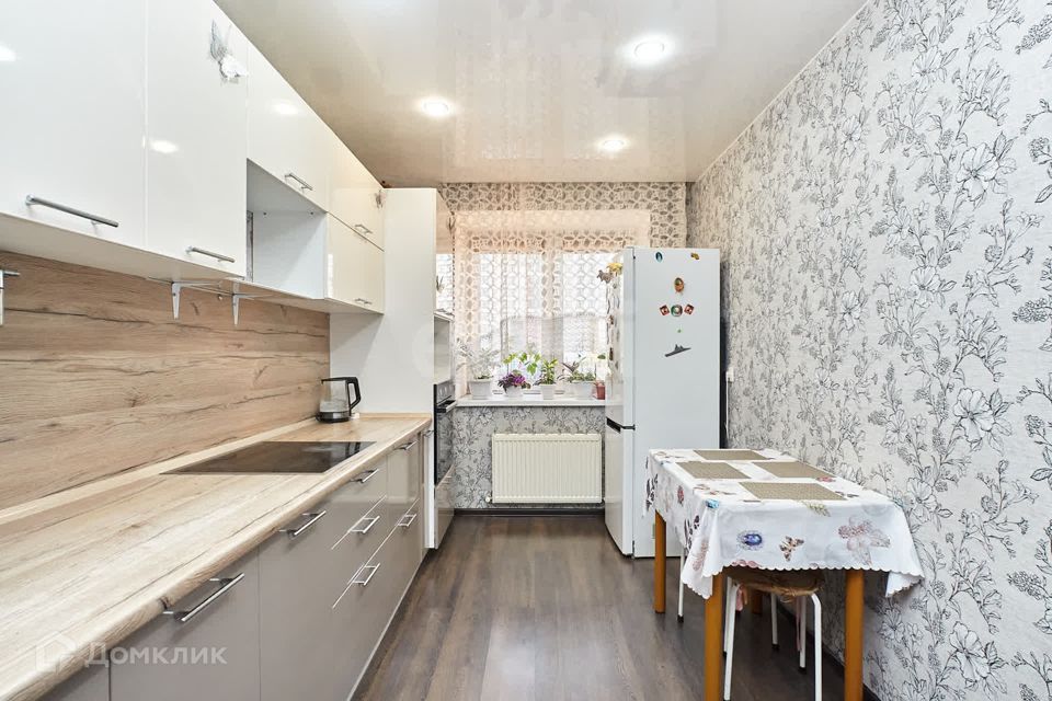 Продаётся 3-комнатная квартира, 71.5 м²