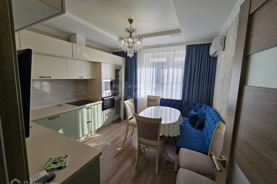 Продаётся 3-комнатная квартира, 60 м²