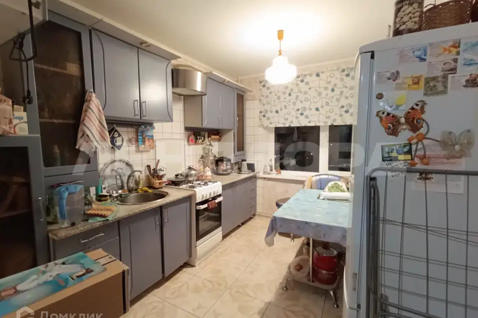 Продаётся 3-комнатная квартира, 59.5 м²