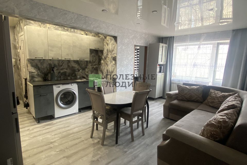 Продаётся 2-комнатная квартира, 46.6 м²
