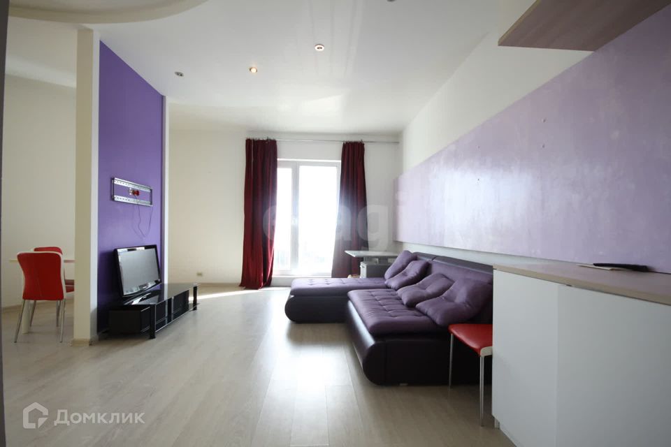Продаётся 1-комнатная квартира, 60.1 м²