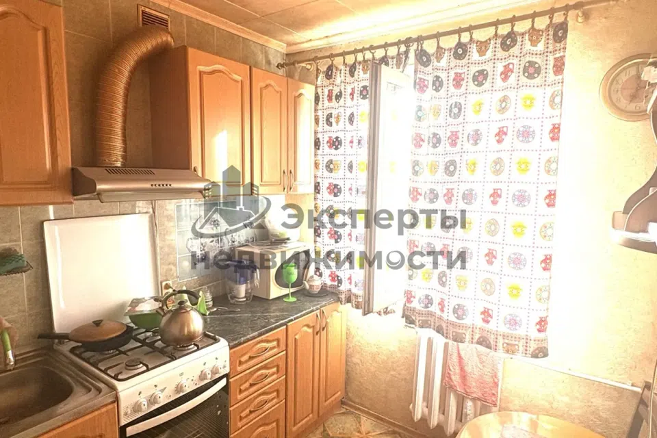 Продаётся 3-комнатная квартира, 60.8 м²