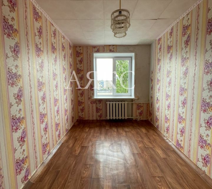 Продаётся 3-комнатная квартира, 55.8 м²