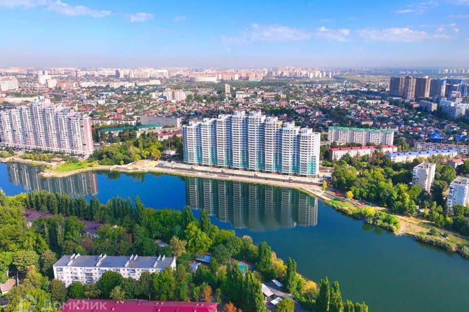 Продаётся 1-комнатная квартира, 48 м²