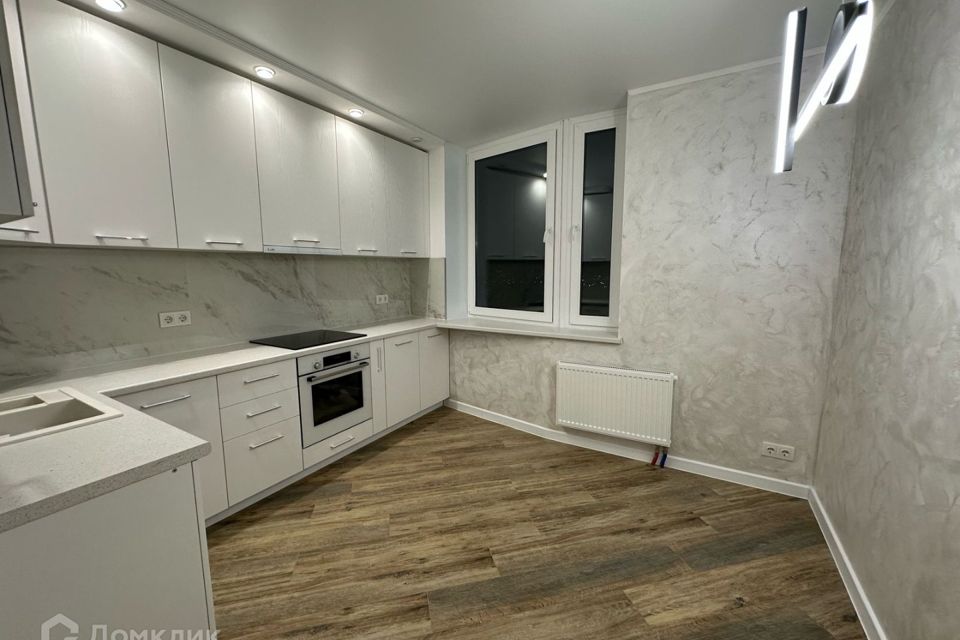 Продаётся 2-комнатная квартира, 58 м²
