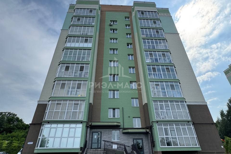 Продаётся 2-комнатная квартира, 67.5 м²