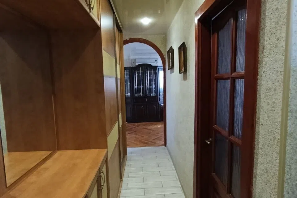 Сдаётся 3-комнатная квартира, 53 м²