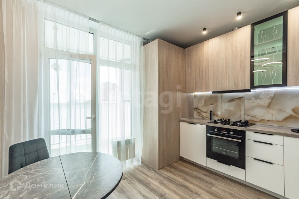 Продаётся 1-комнатная квартира, 40.8 м²