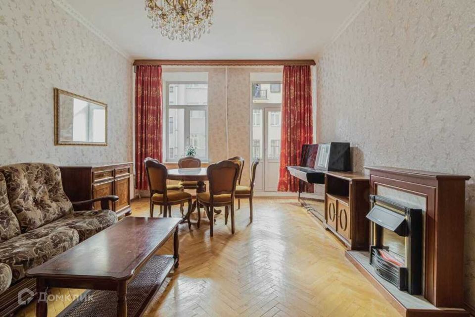 Продаётся 2-комнатная квартира, 63.1 м²