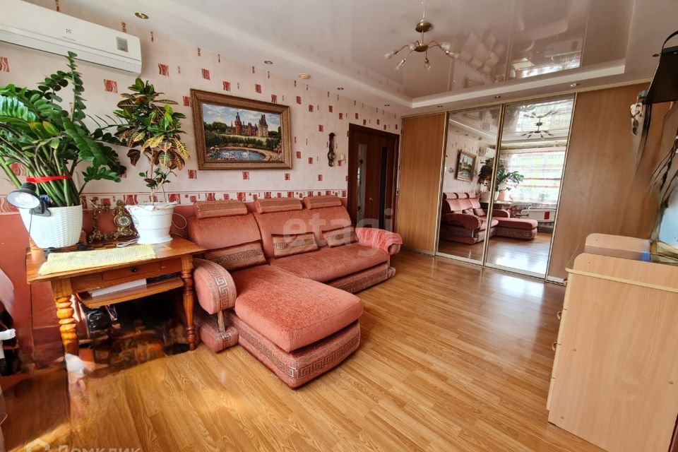 Продаётся 3-комнатная квартира, 63.1 м²