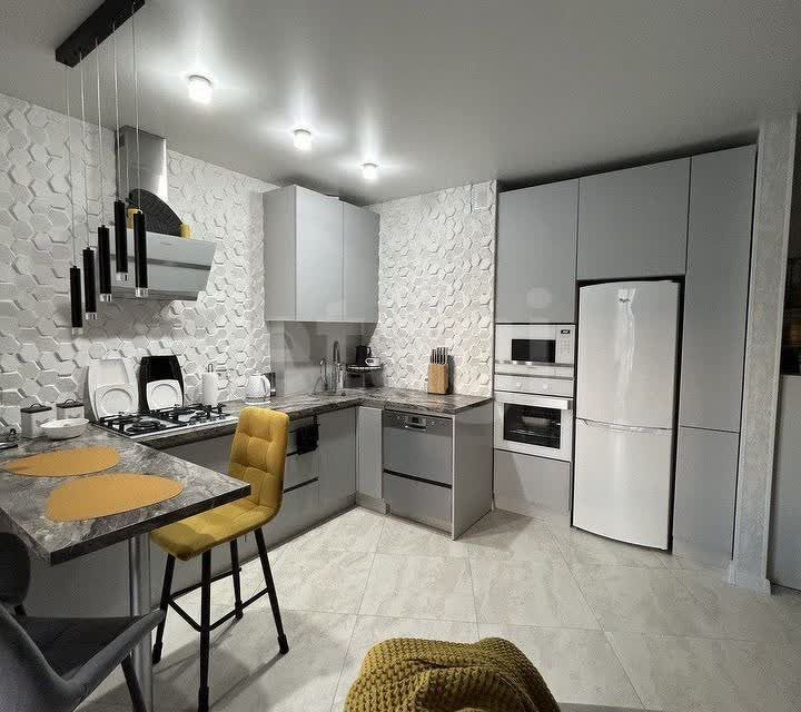 Продаётся 2-комнатная квартира, 67 м²