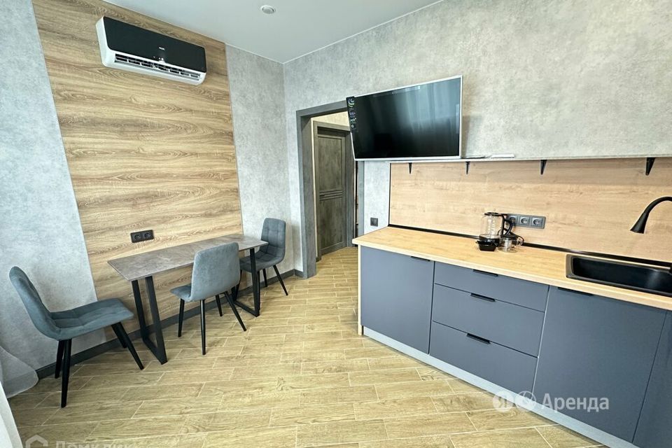 Сдаётся 1-комнатная квартира, 40 м²