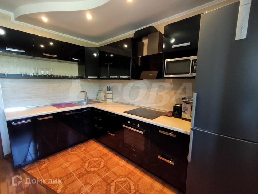 Сдаётся 2-комнатная квартира, 61 м²