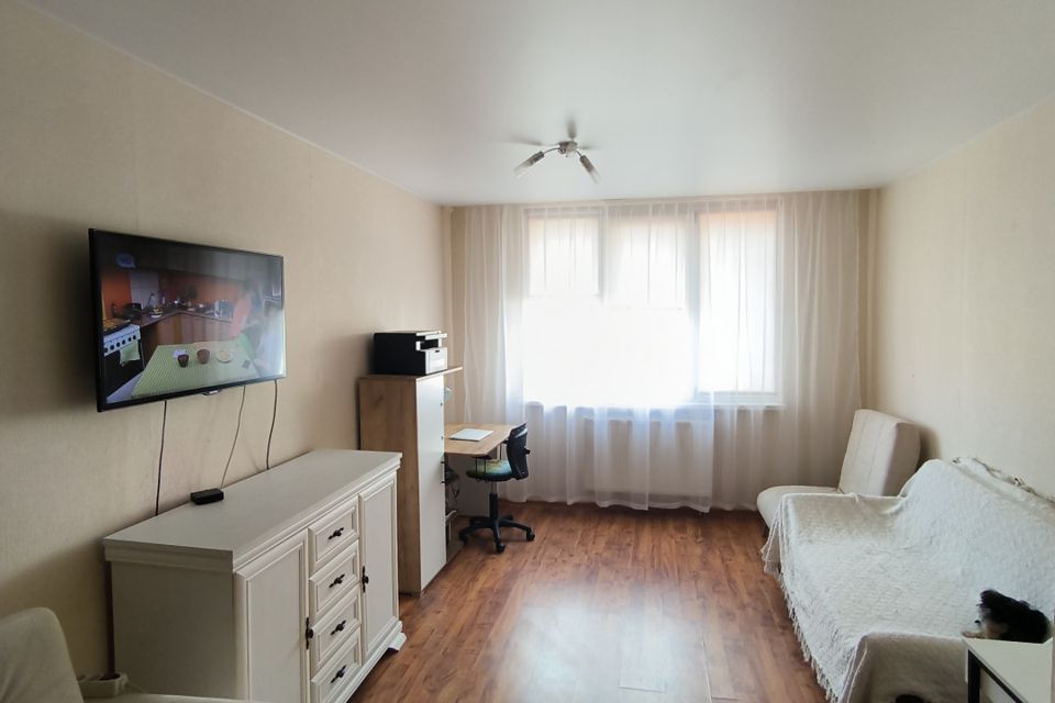 Продаётся 1-комнатная квартира, 40.7 м²
