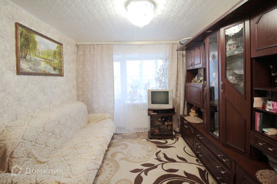 Продаётся 2 комнаты в 5-комн. квартире, 10.11 м²