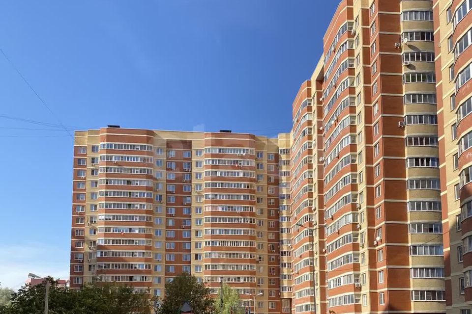 Продаётся 1-комнатная квартира, 41.8 м²