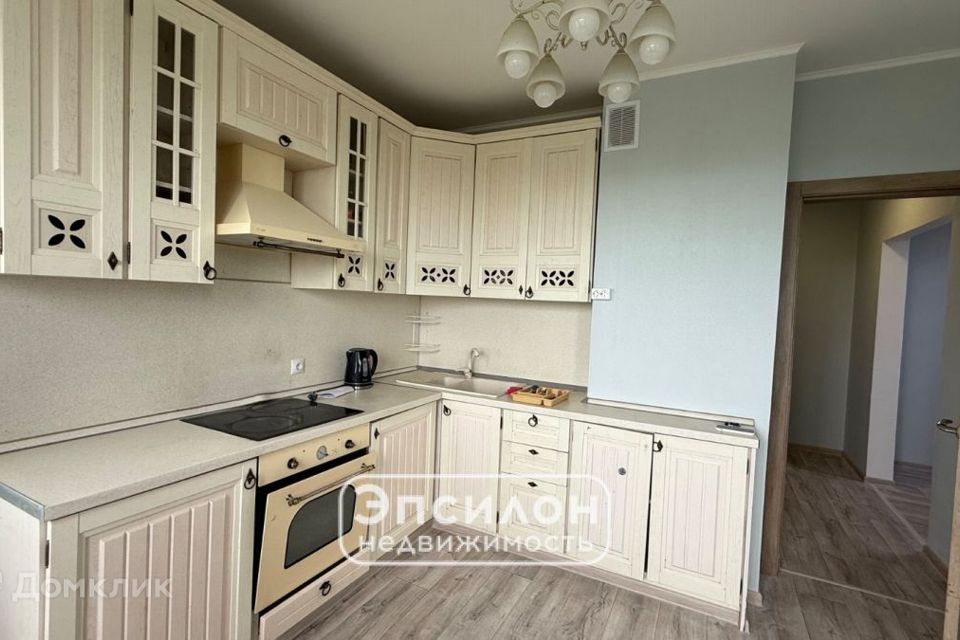 Продаётся 2-комнатная квартира, 57.39 м²