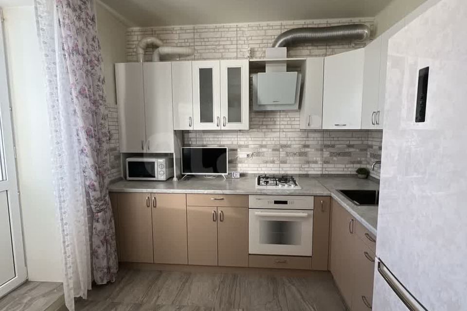 Продаётся 1-комнатная квартира, 40.5 м²