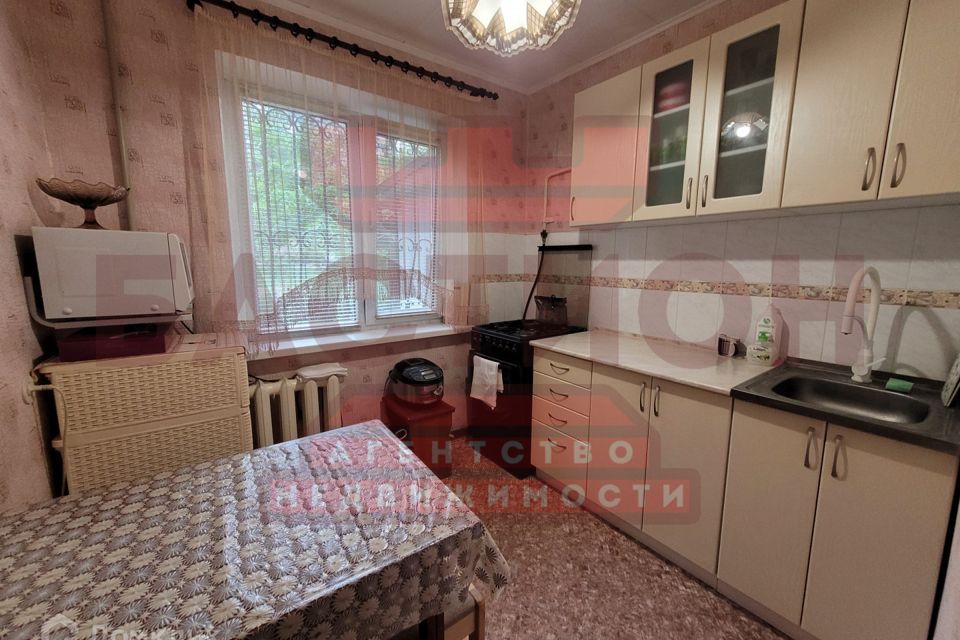 Продаётся 1-комнатная квартира, 32 м²