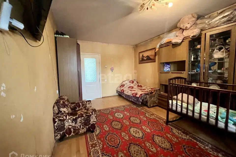 Продаётся 1-комнатная квартира, 40.2 м²