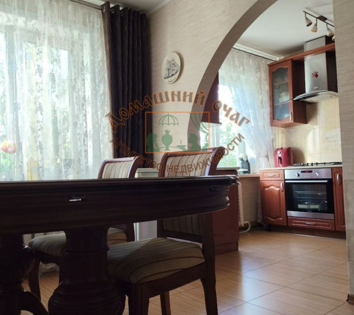 Продаётся 4-комнатная квартира, 62 м²