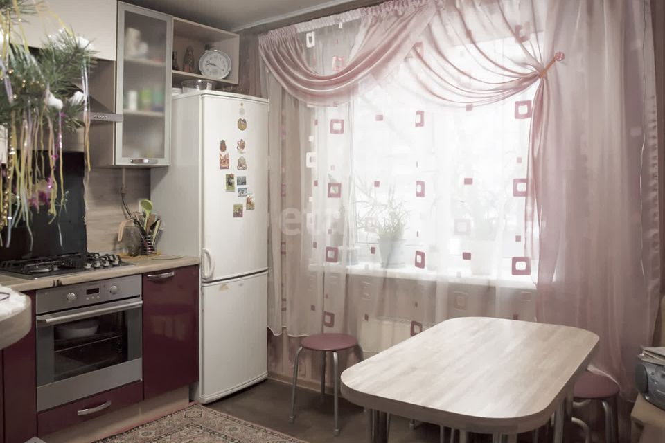 Продаётся 4-комнатная квартира, 85.3 м²