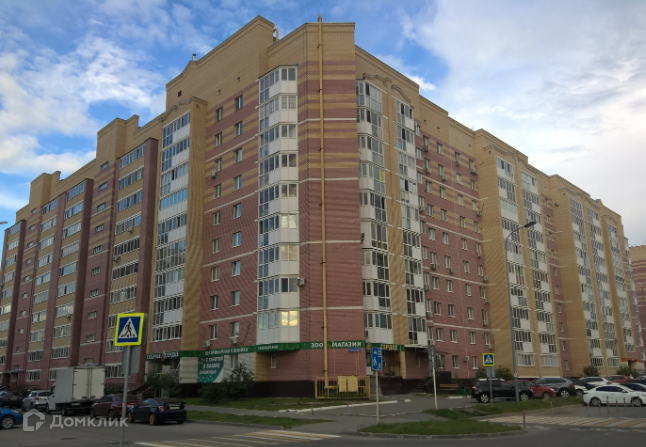 Продаётся 3-комнатная квартира, 105.1 м²