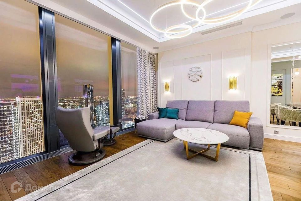 Сдаётся 3-комнатная квартира, 116 м²