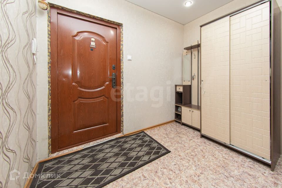 Продаётся 3-комнатная квартира, 77 м²
