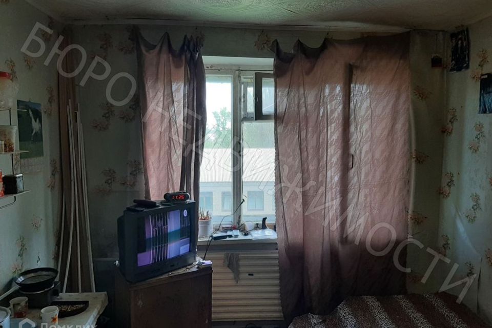 Продаётся комната в 1-комн. квартире, 13.2 м²