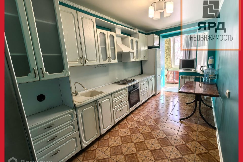 Продаётся 1-комнатная квартира, 42 м²