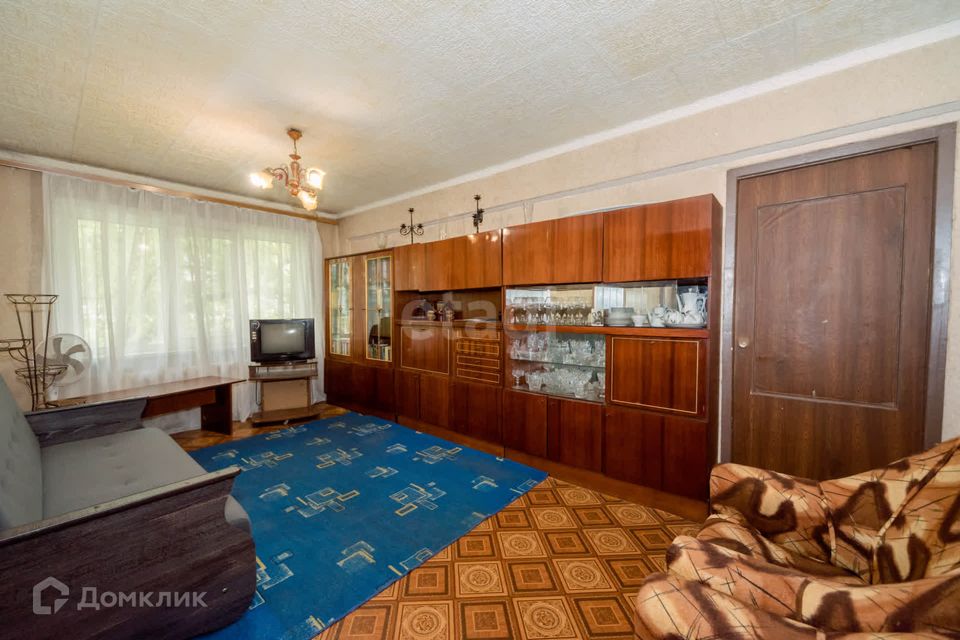Продаётся 3-комнатная квартира, 55.4 м²