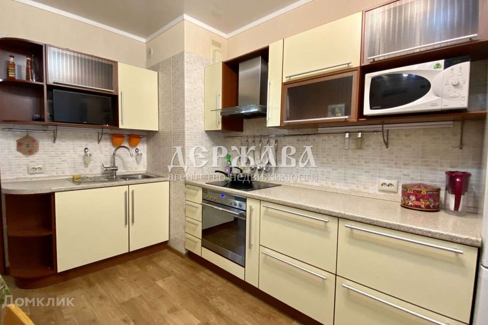 Сдаётся 3-комнатная квартира, 63 м²